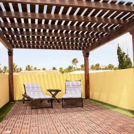 Villa Aurora Mari Your Dream Steps From The Ocean Shore *