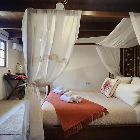 Aurora Mari Your Dream Steps From The Ocean Shore Caleta De Fuste