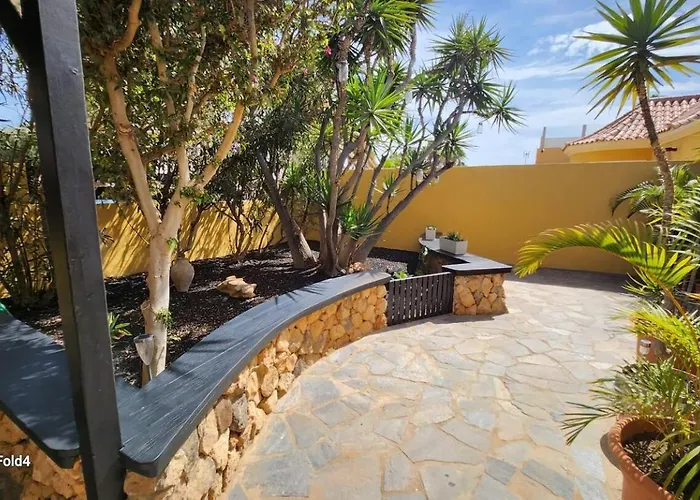 Aurora Mari Your Dream Steps From The Ocean Shore